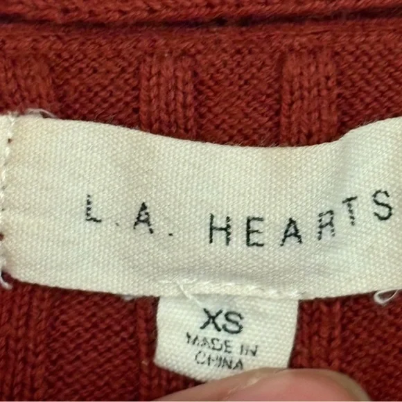 Rust Ribbed Button-Up Cardigan - Picture 4 of 5